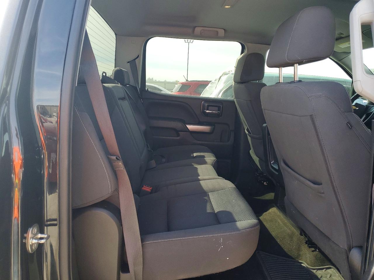 2018 CHEVROLET SILVERADO K1500 LT photo 19
