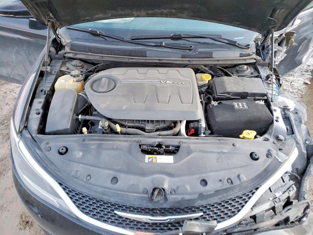 2015 CHRYSLER 200 C photo 21