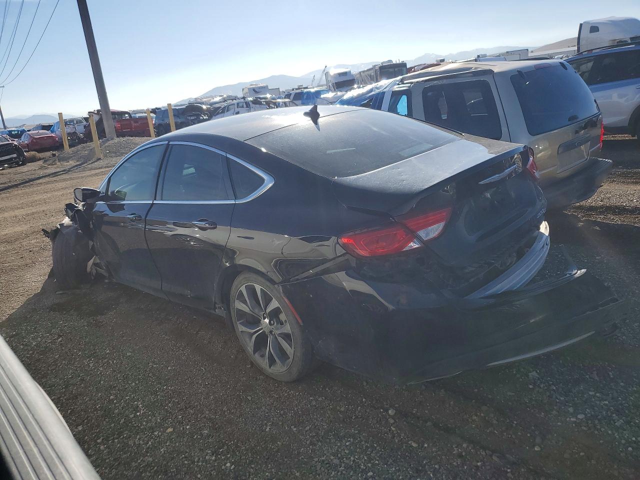 2015 CHRYSLER 200 C photo 3