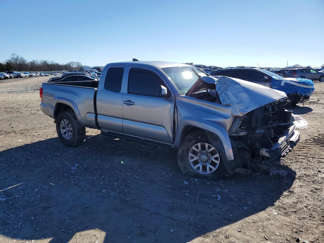 2017 TOYOTA TACOMA ACCESS CAB photo 4