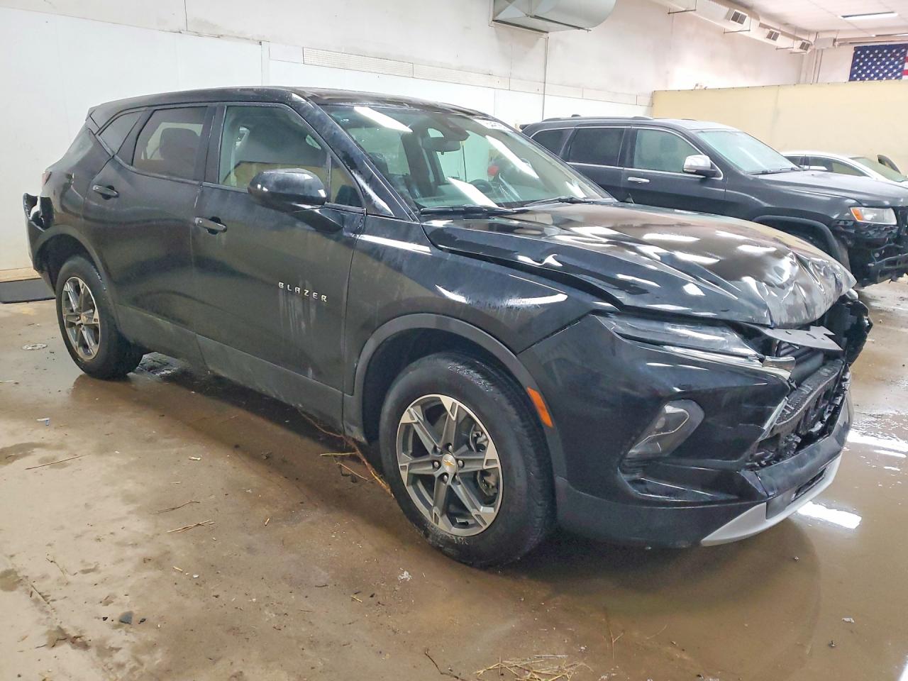 2025 CHEVROLET BLAZER 2LT photo 7