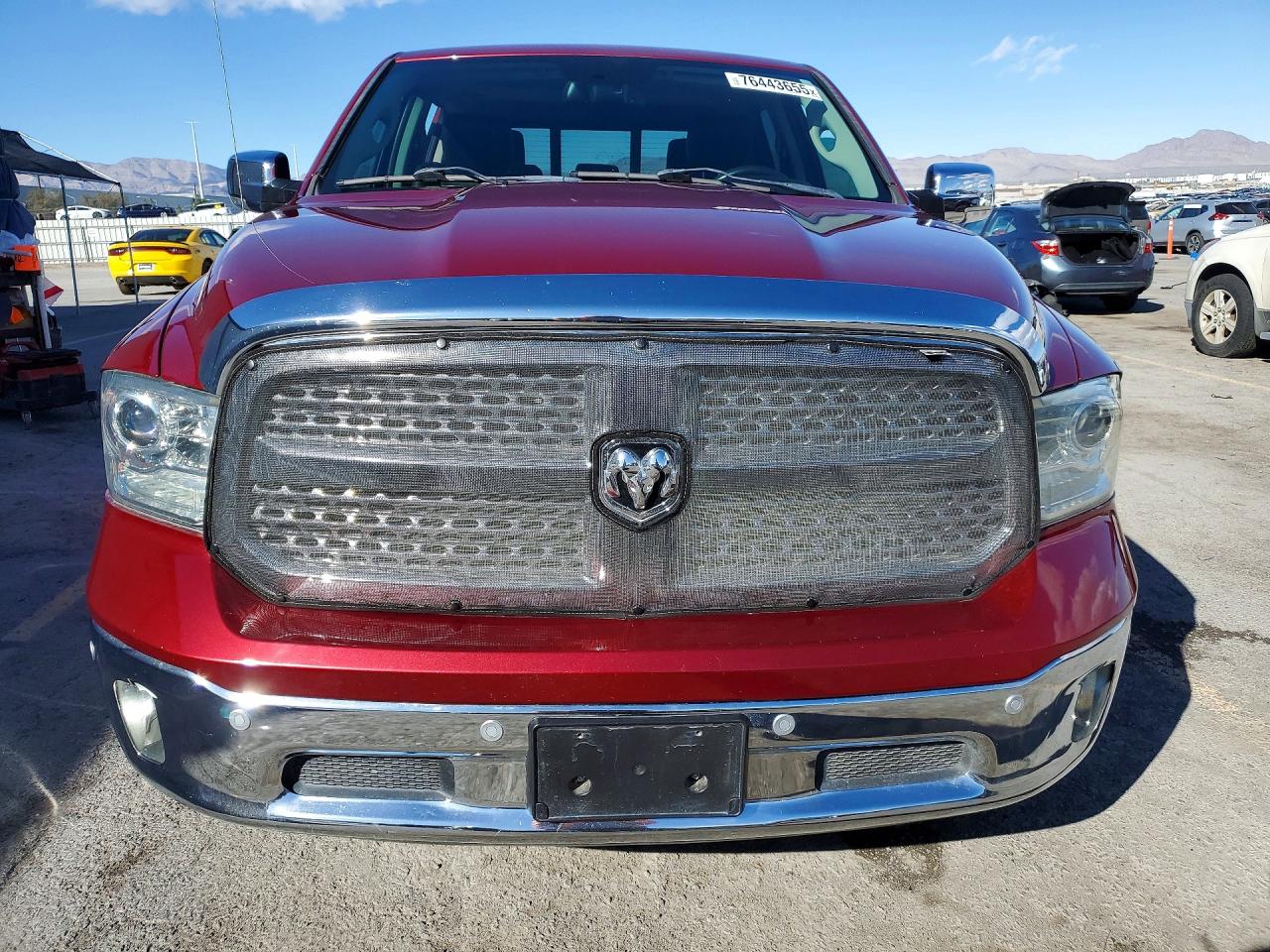 2015 RAM 1500 LARAMIE photo 9