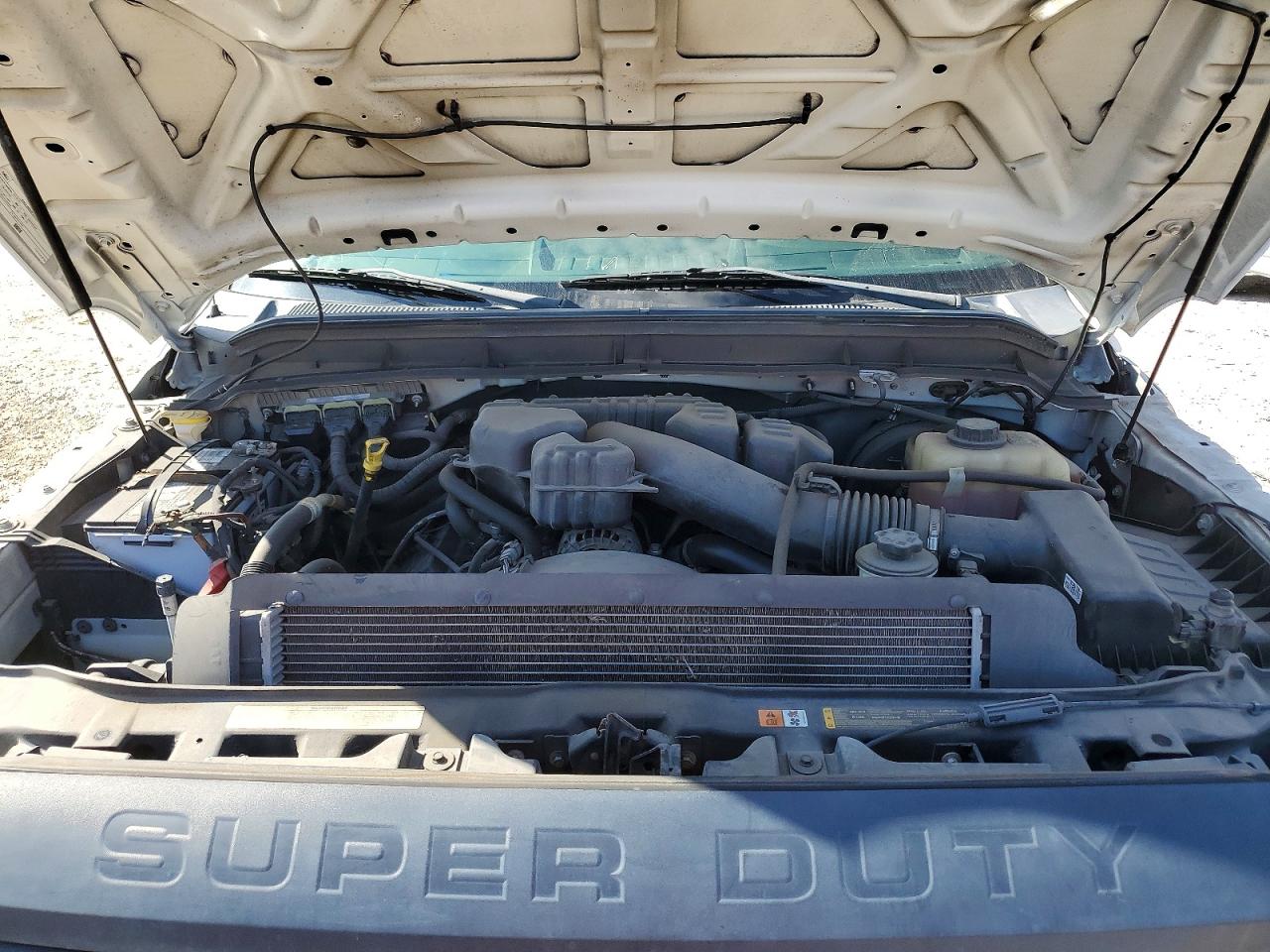 2015 FORD F250 SUPER DUTY photo 31