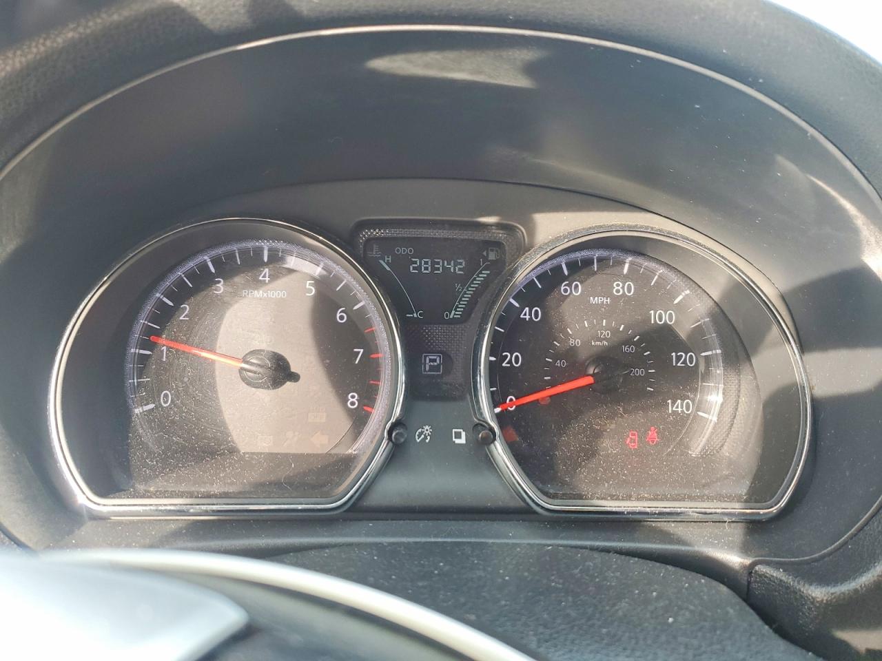 2018 NISSAN VERSA S photo 17