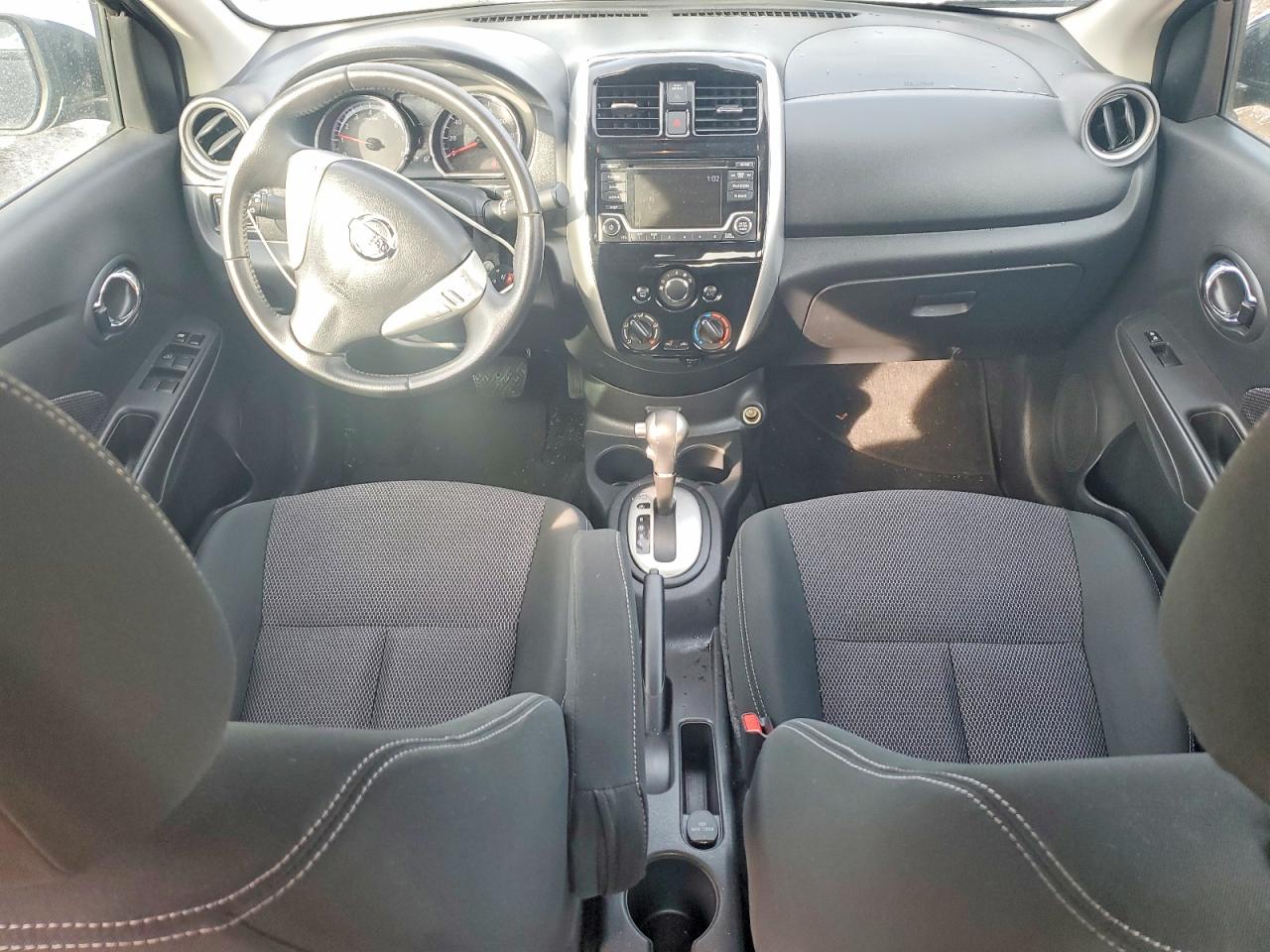 2018 NISSAN VERSA S photo 15