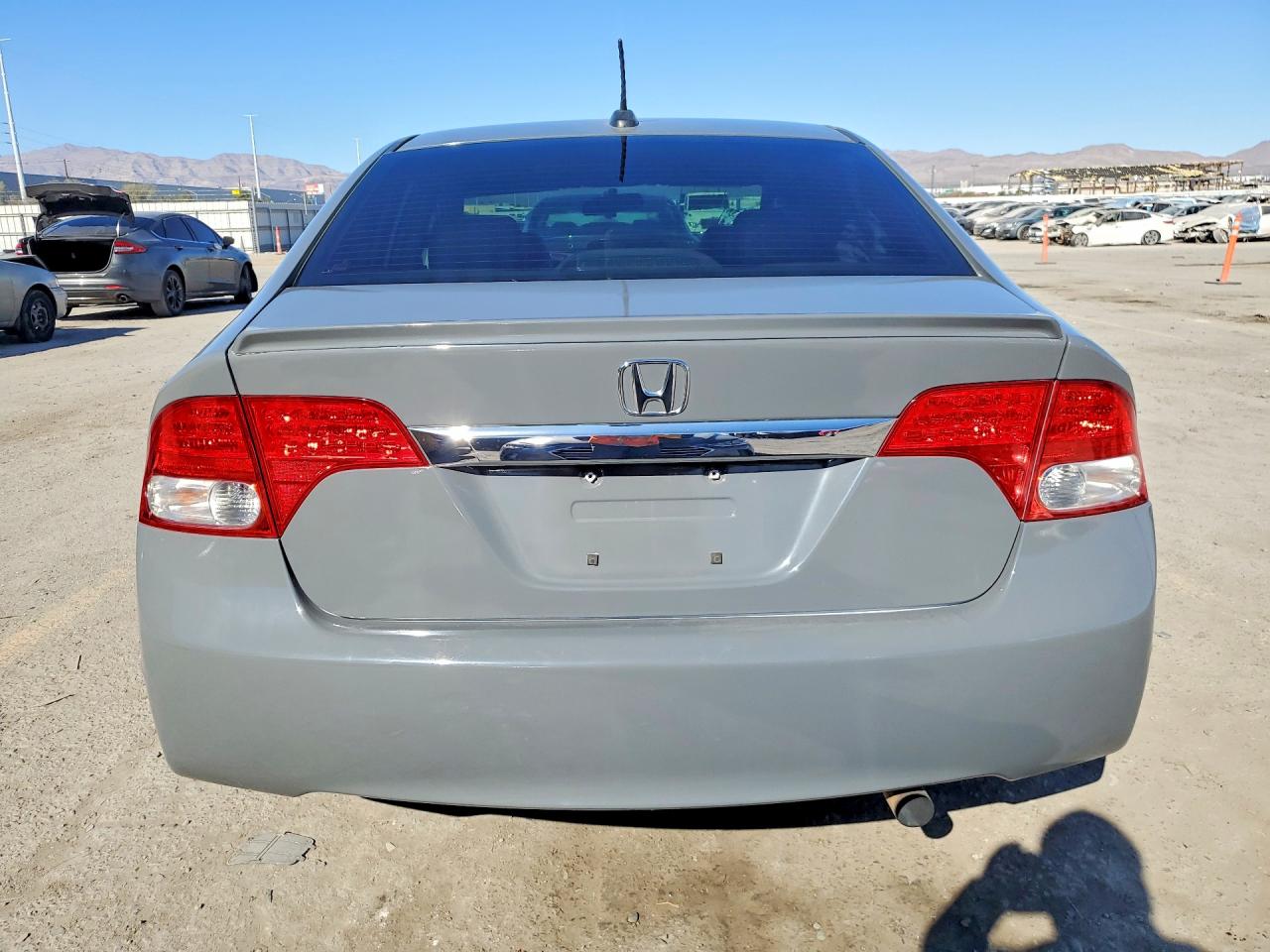 2010 HONDA CIVIC HYBRID photo 16