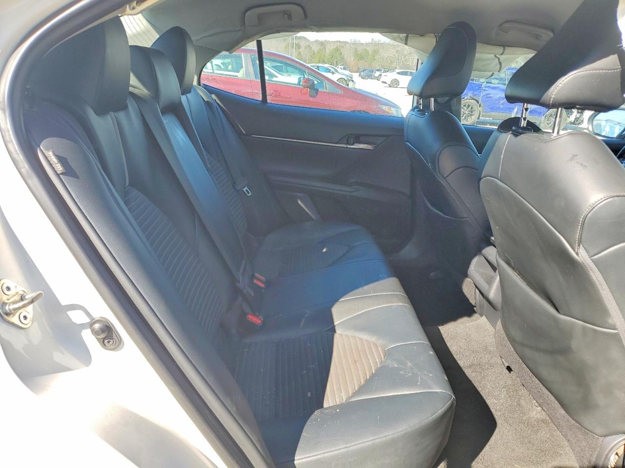 2021 TOYOTA CAMRY SE photo 19
