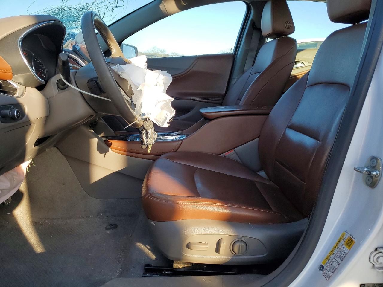 2016 CHEVROLET MALIBU LT photo 13