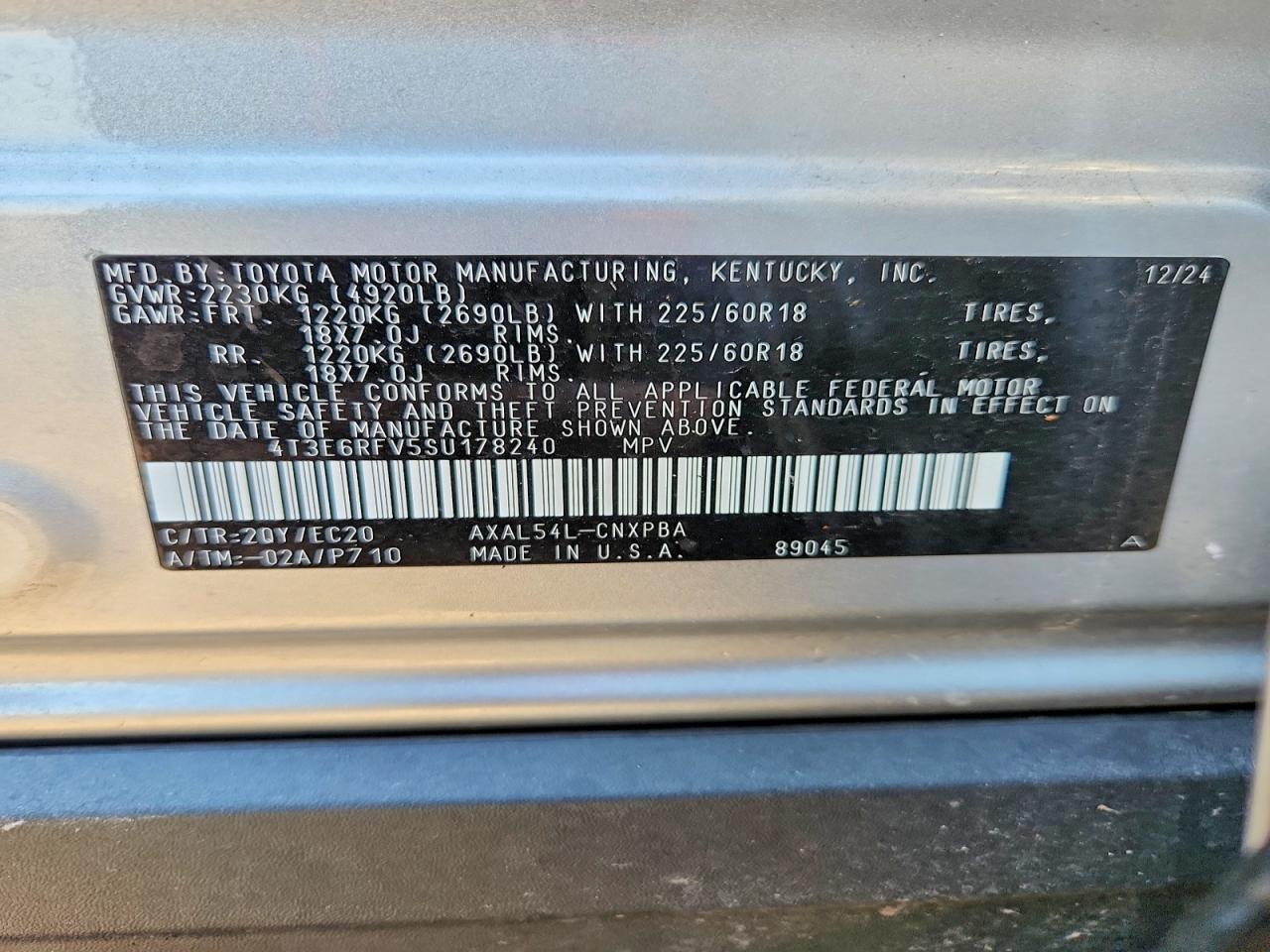 2025 TOYOTA RAV4 XSE photo 25