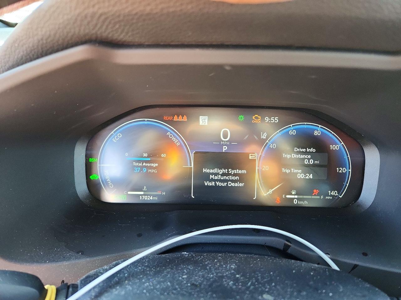 2025 TOYOTA RAV4 XSE photo 17