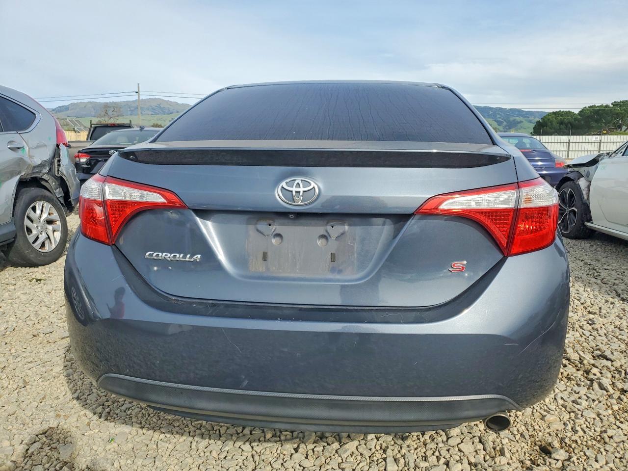 2015 TOYOTA COROLLA S PLUS photo 6