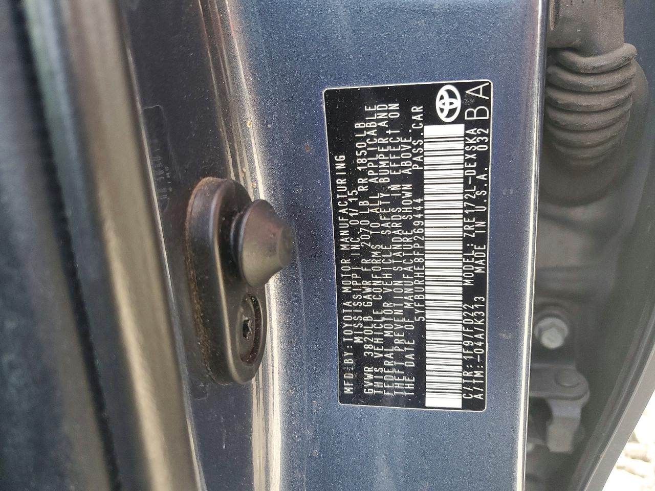 2015 TOYOTA COROLLA S PLUS photo 13