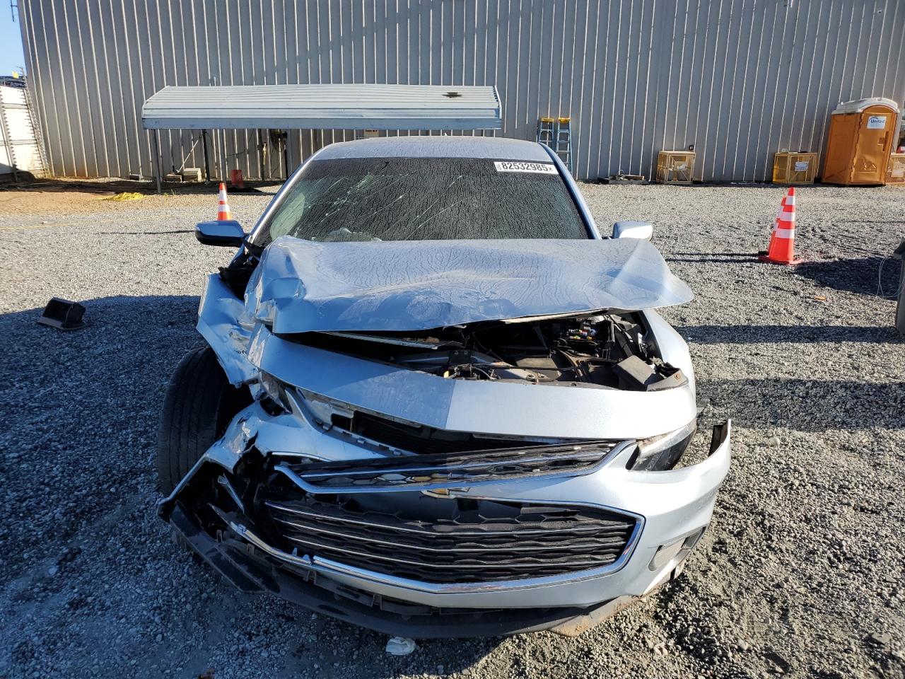 2017 CHEVROLET MALIBU LT photo 5