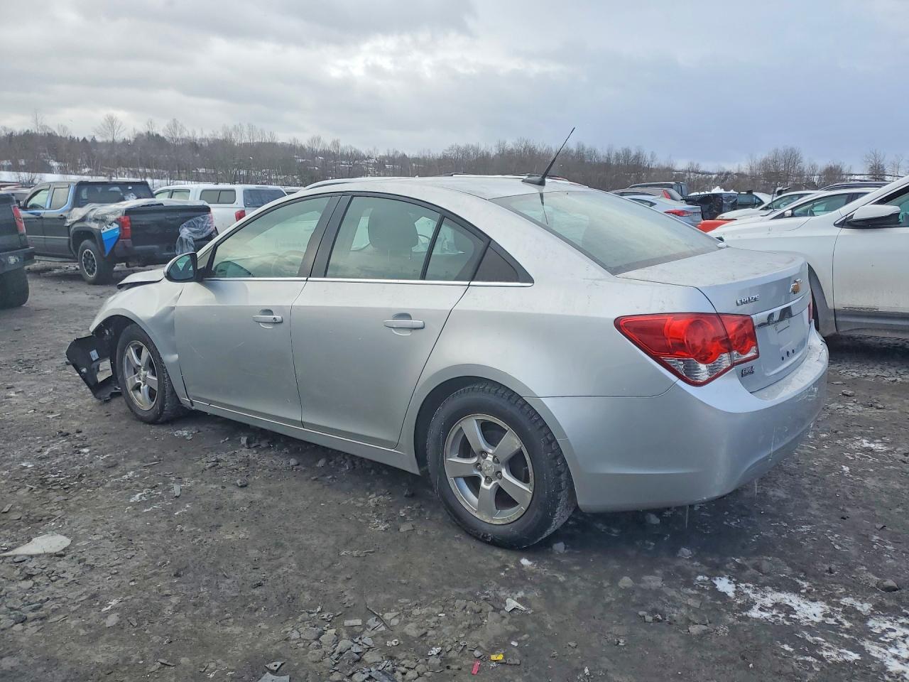 2014 CHEVROLET CRUZE LT photo 4