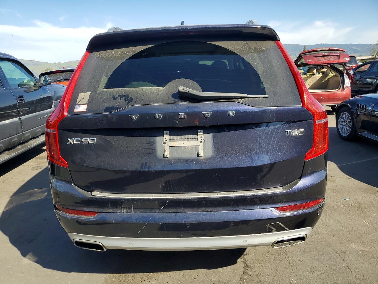 2016 VOLVO XC90 T6 photo 6