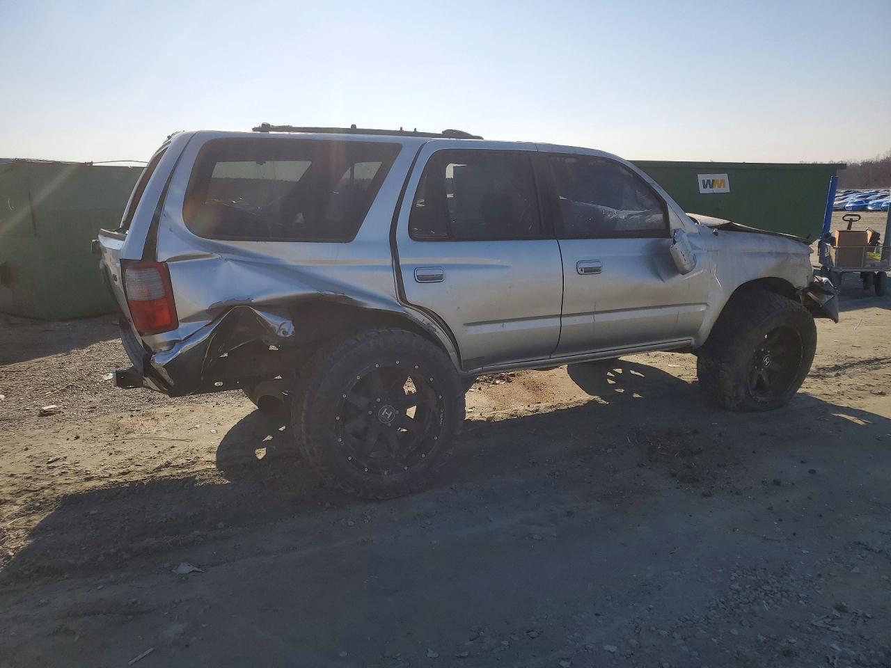1999 TOYOTA 4RUNNER SR5 photo 7