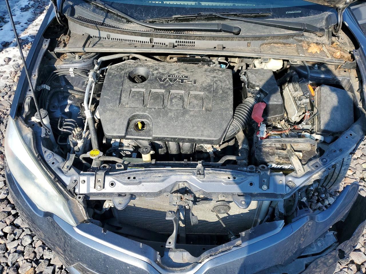 2015 TOYOTA COROLLA L photo 11