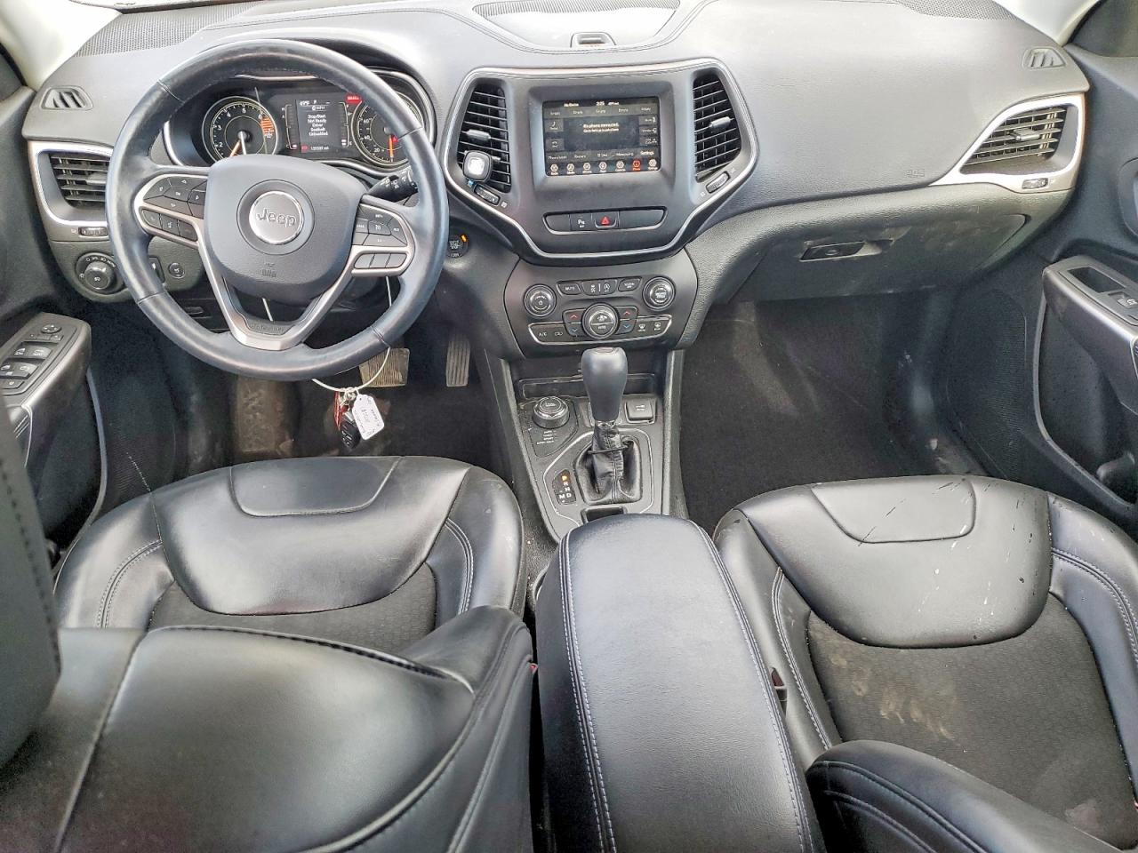 2019 JEEP CHEROKEE LATITUDE PLUS photo 22