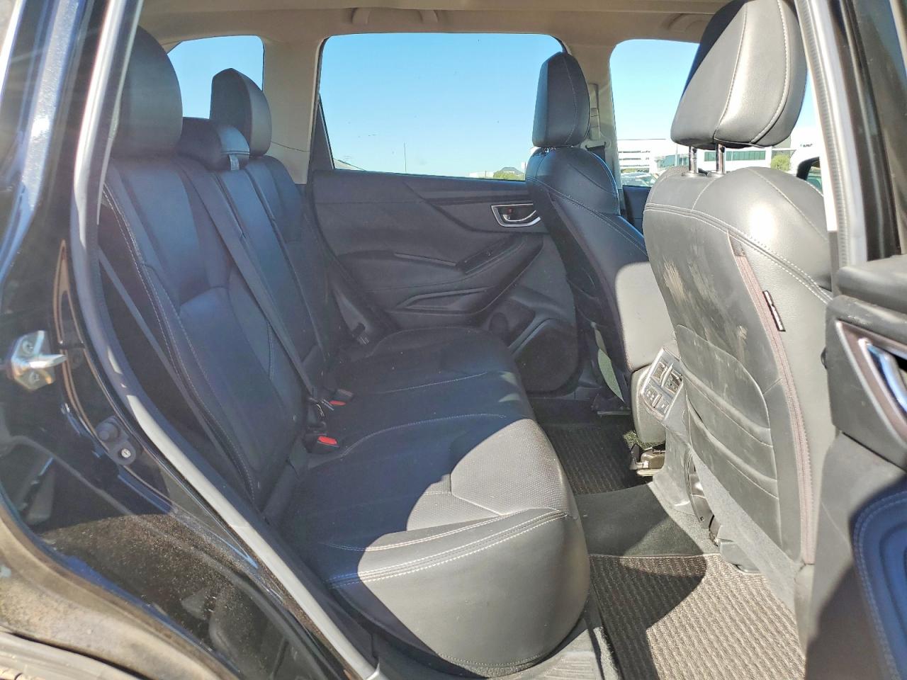2021 SUBARU FORESTER TOURING photo 11
