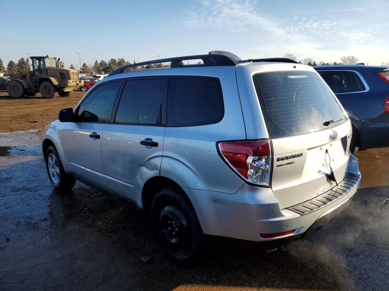 2010 SUBARU FORESTER XS photo 2