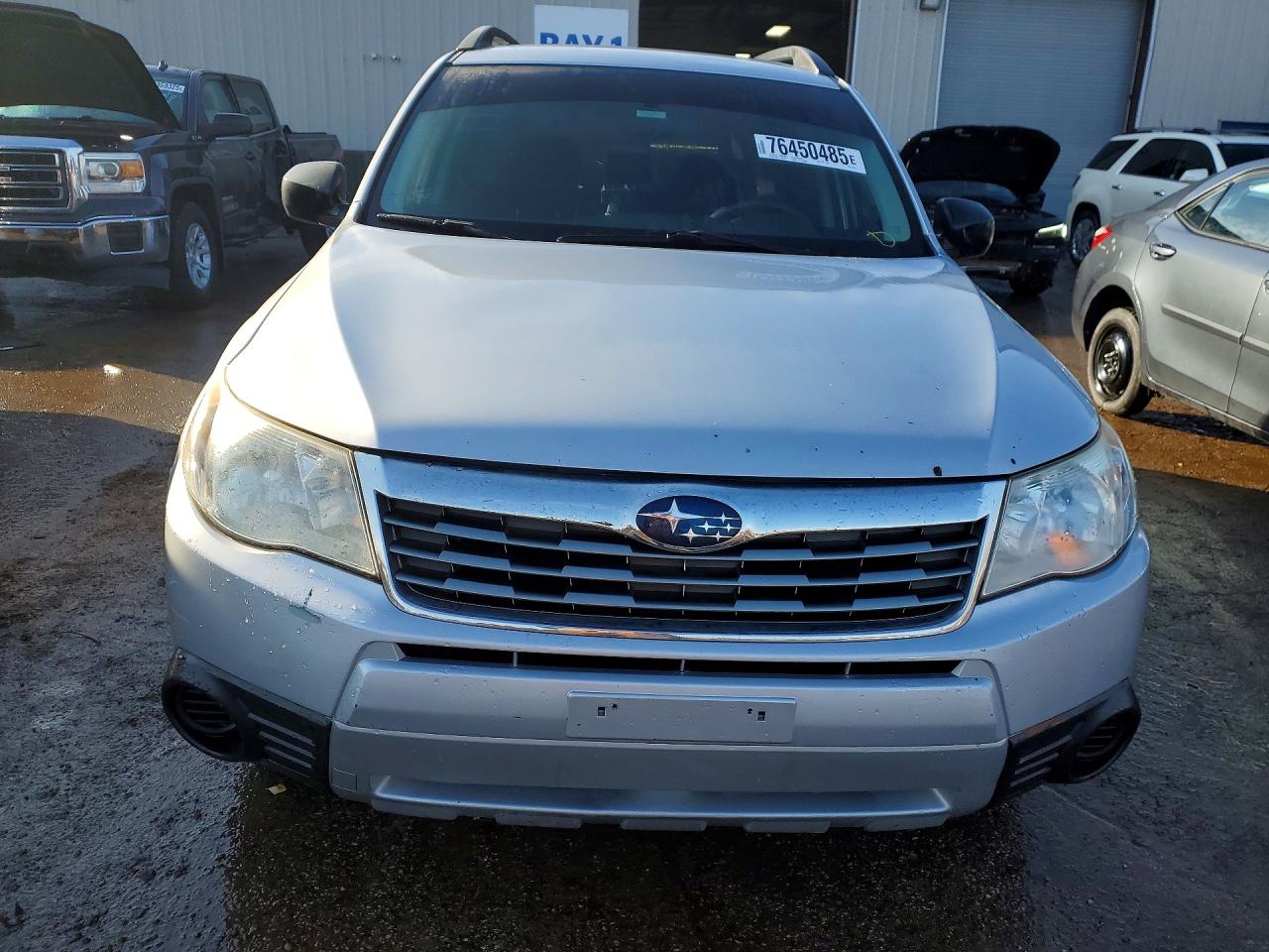 2010 SUBARU FORESTER XS photo 5