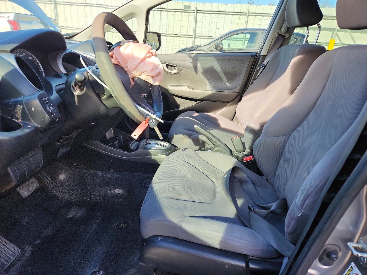 2009 HONDA FIT photo 7