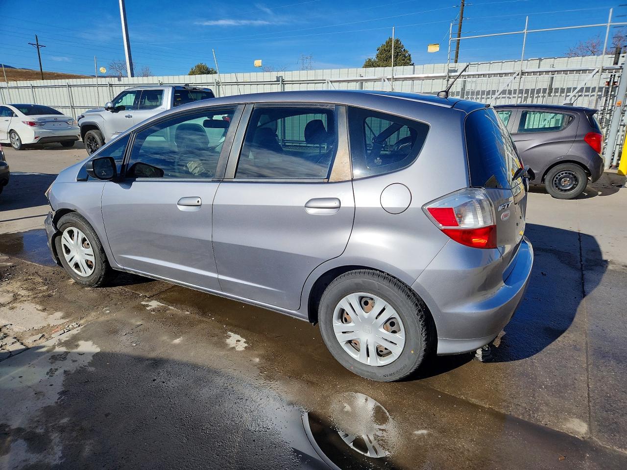 2009 HONDA FIT photo 2