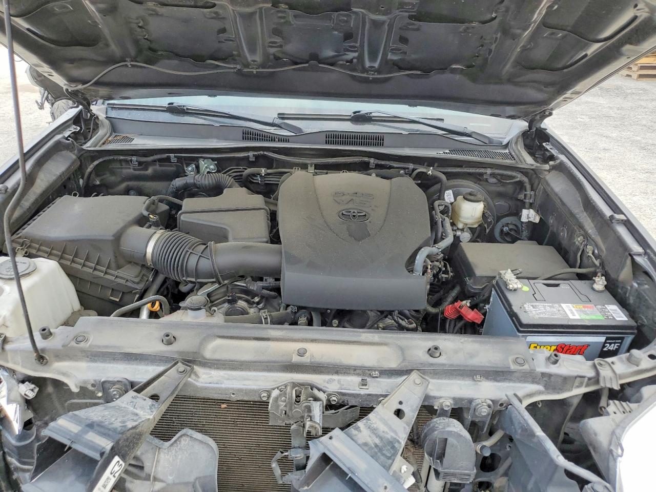 2021 TOYOTA TACOMA photo 21