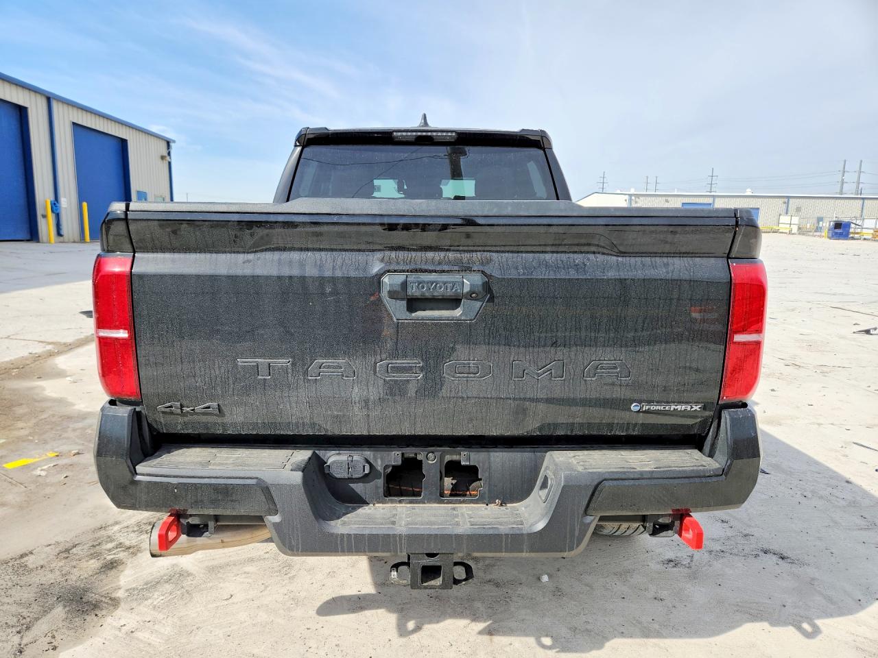 2025 TOYOTA TACOMA DOUBLE CAB photo 11