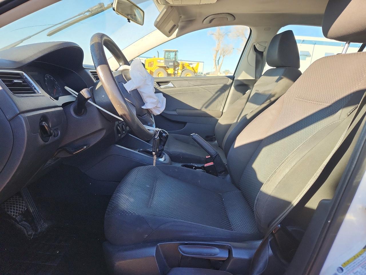 2012 VOLKSWAGEN JETTA BASE photo 7