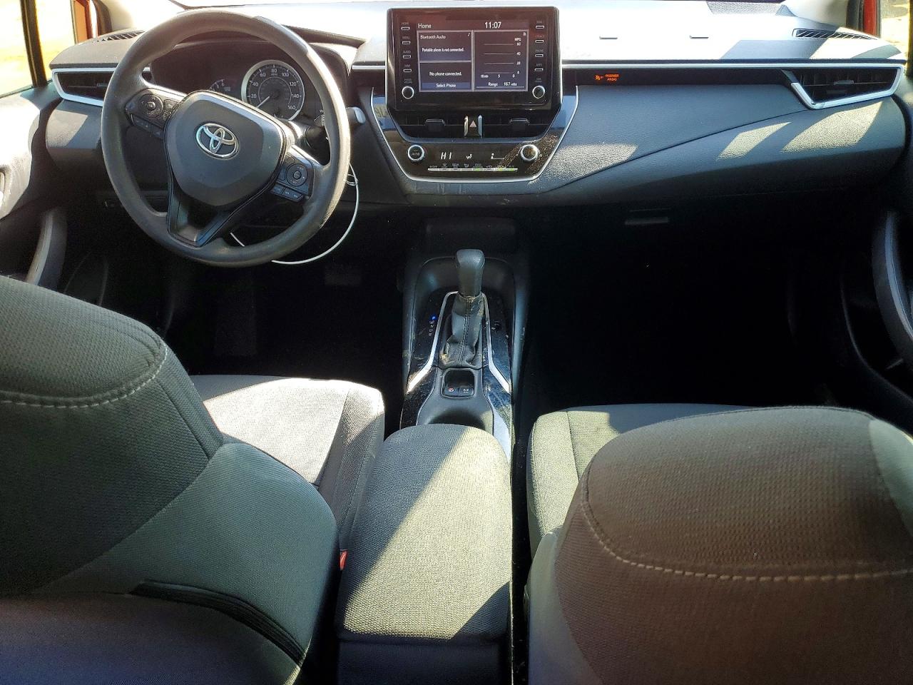 2020 TOYOTA COROLLA LE photo 15