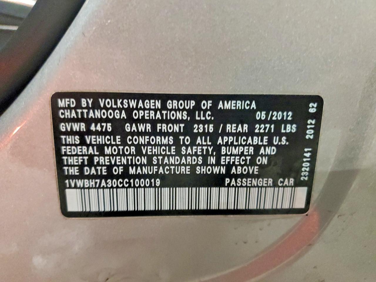 2012 VOLKSWAGEN PASSAT SE photo 12