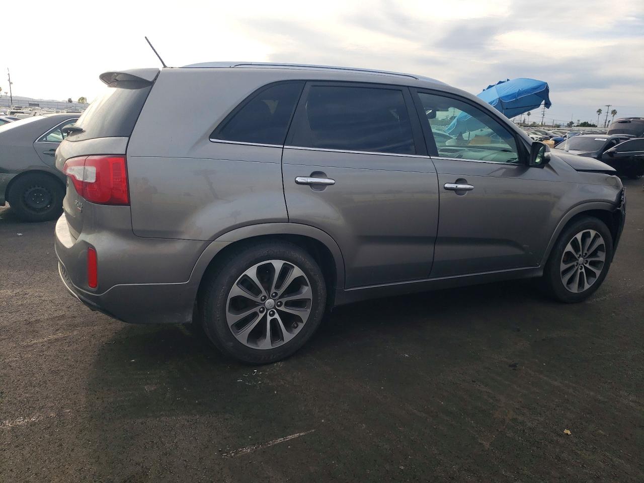 2014 KIA SORENTO SX photo 5