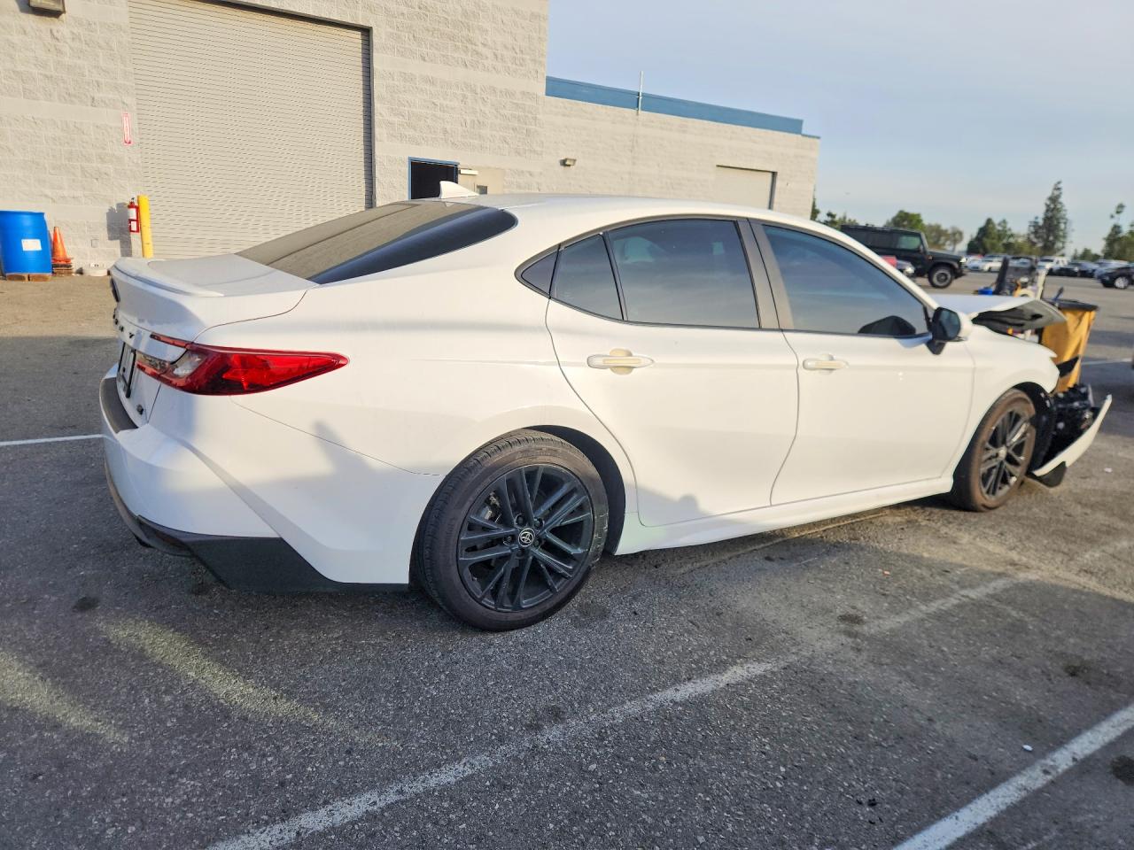 2025 TOYOTA CAMRY XSE photo 3