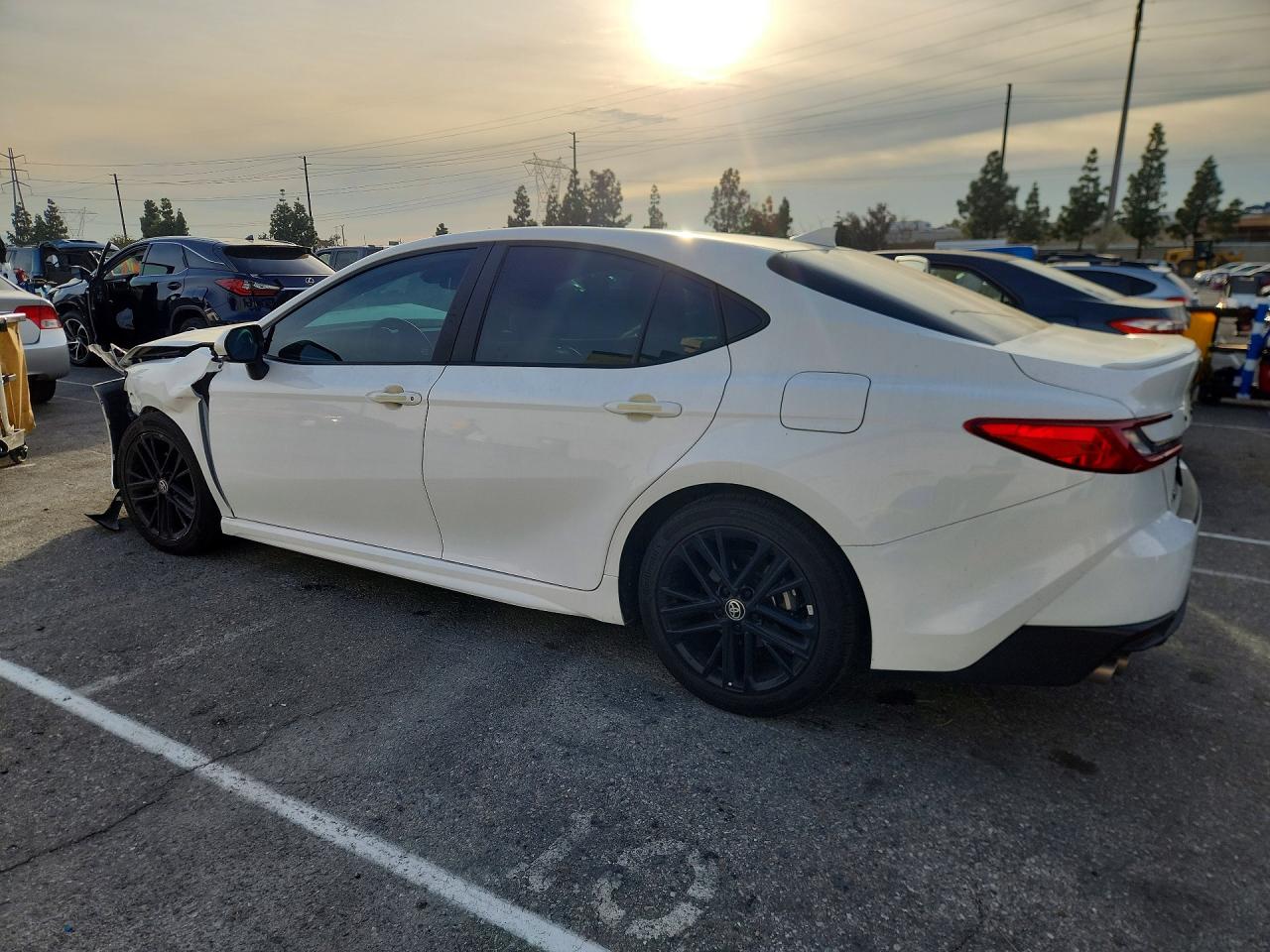 2025 TOYOTA CAMRY XSE photo 2