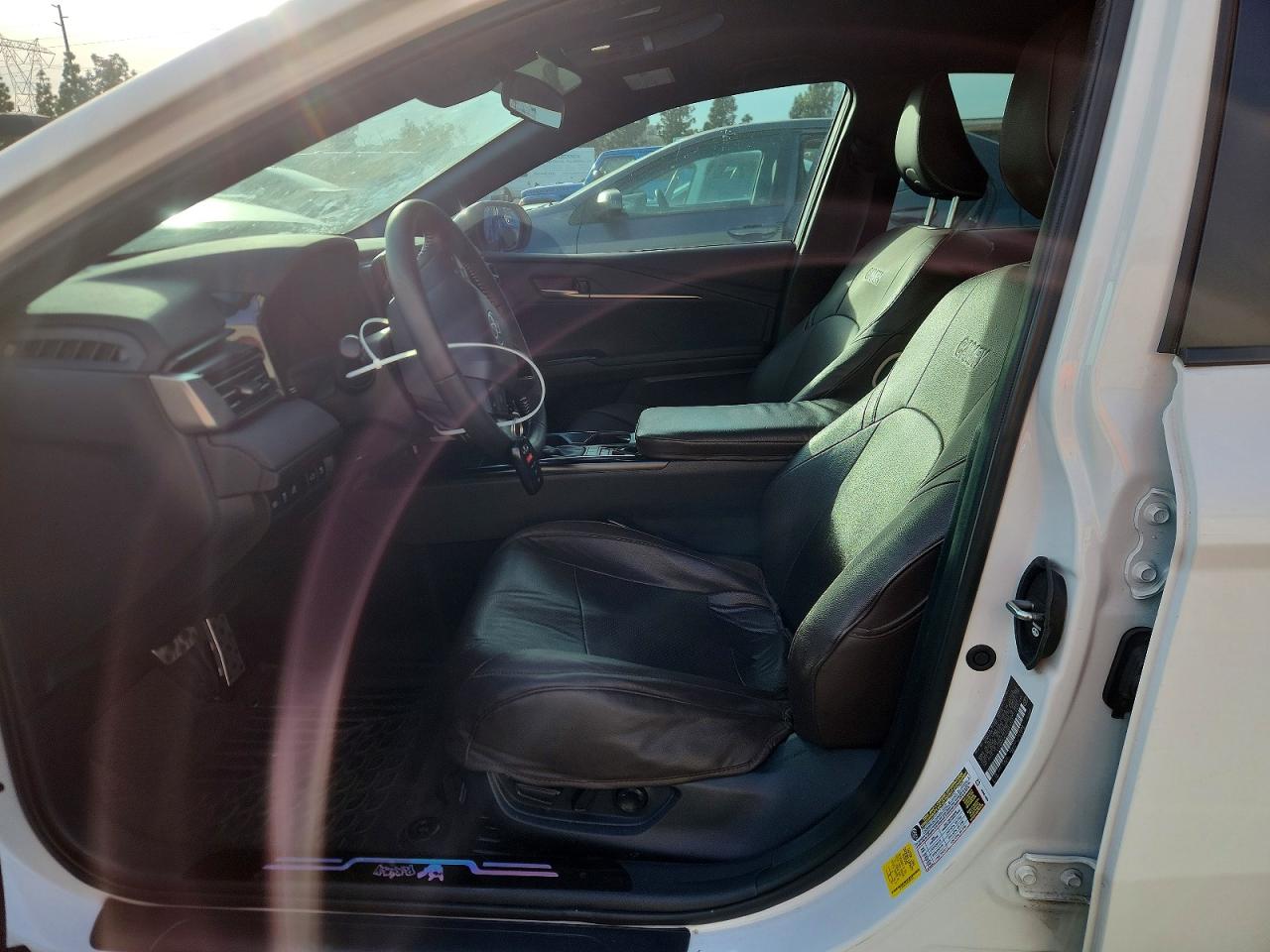 2025 TOYOTA CAMRY XSE photo 7