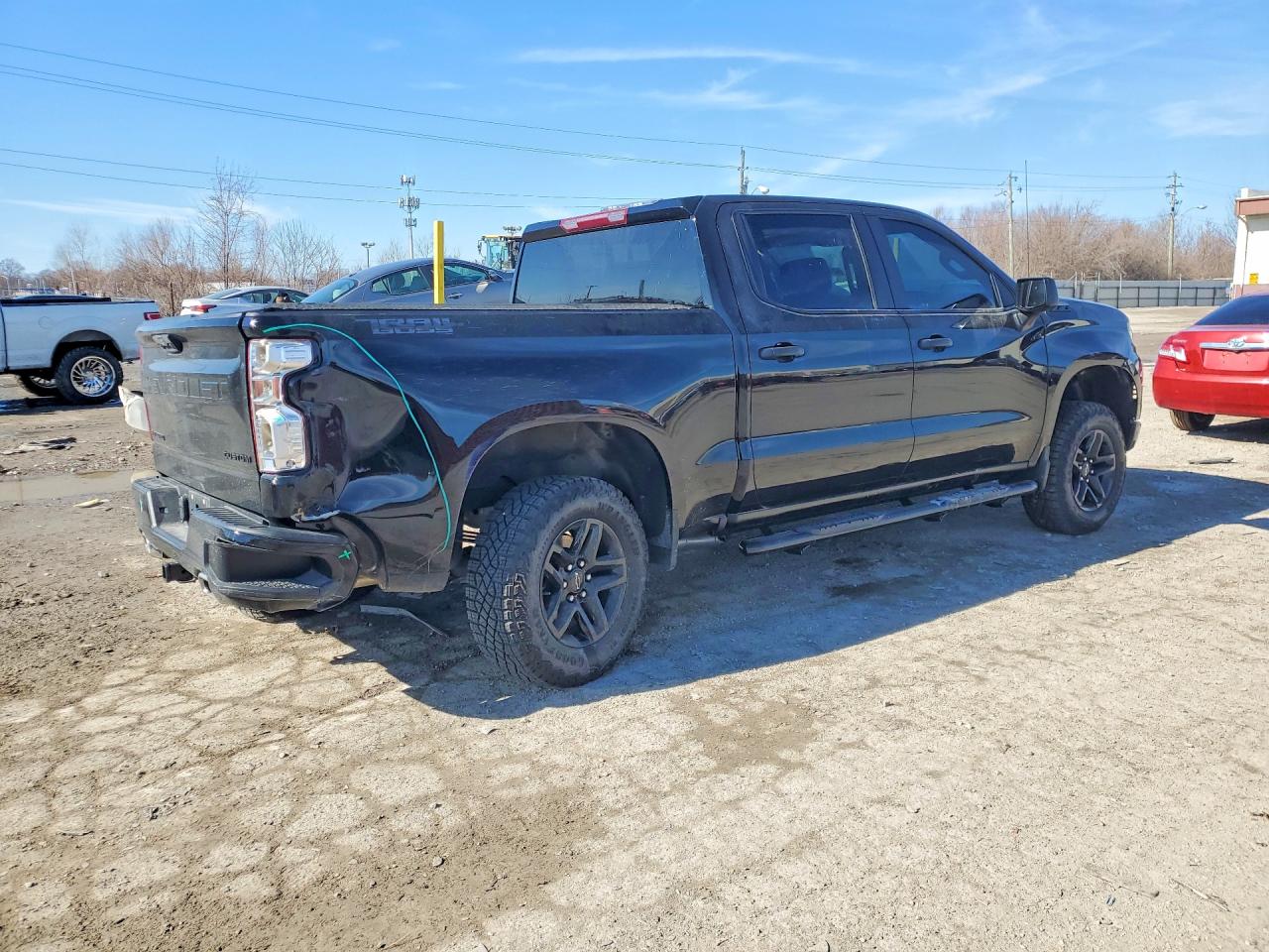 2025 CHEVROLET SILVERADO K1500 TRAIL BOSS CUSTOM photo 3