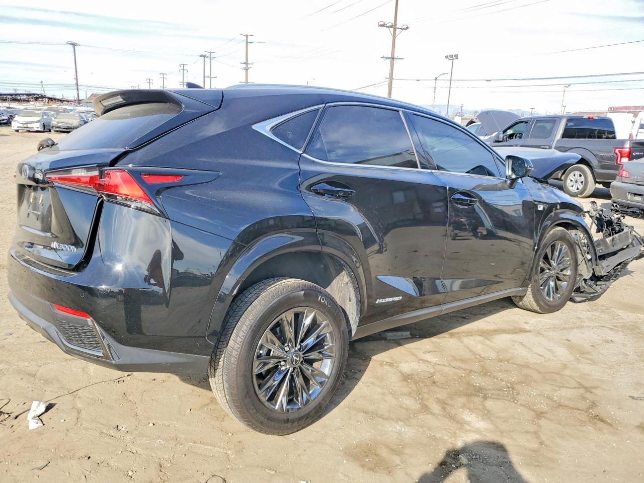 2021 LEXUS NX 300H BASE photo 5