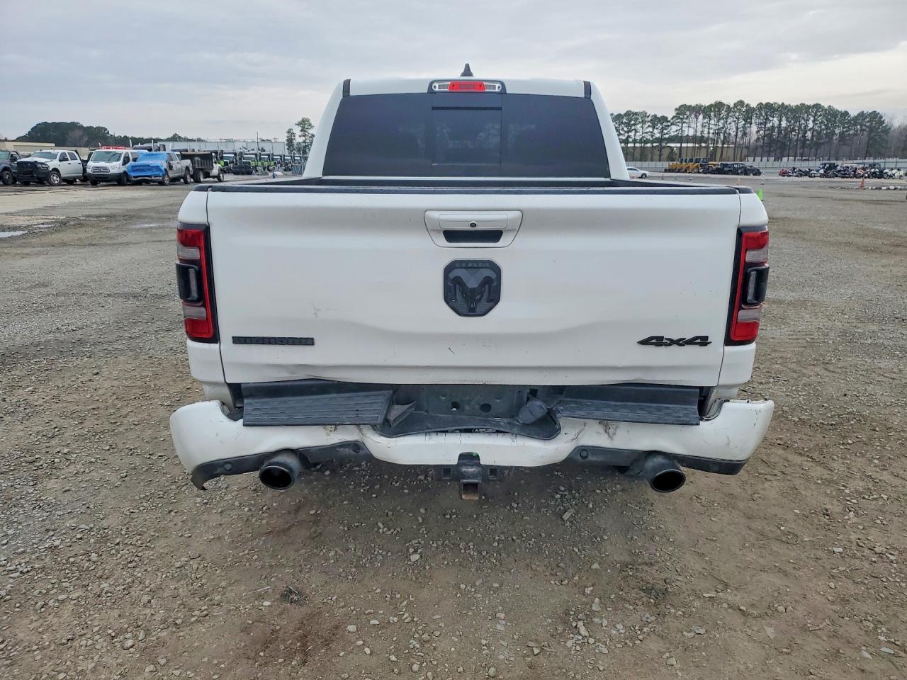 2021 RAM 1500 BIG HORN/LONE STAR photo 11