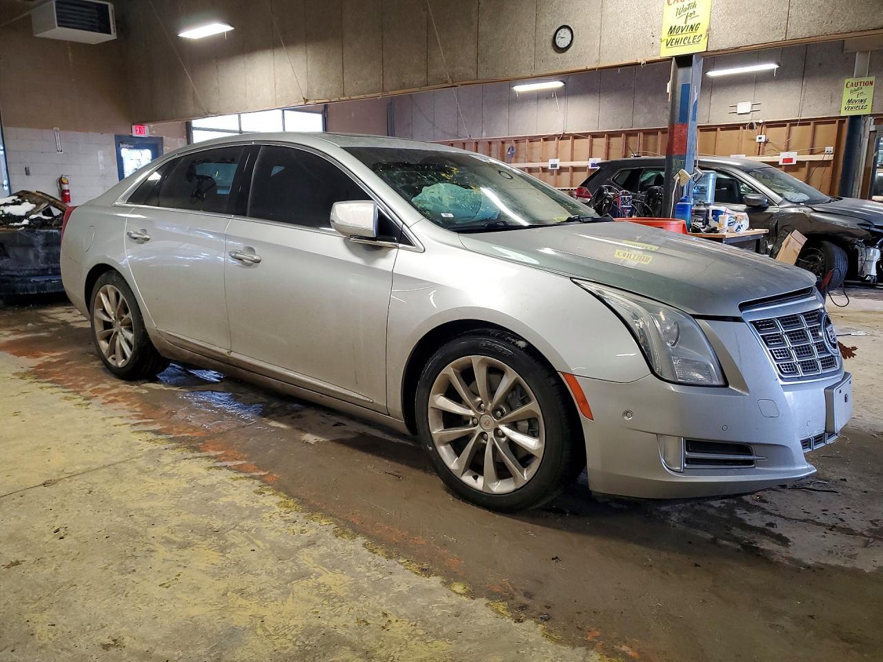 2014 CADILLAC XTS LUXURY COLLECTION photo 4