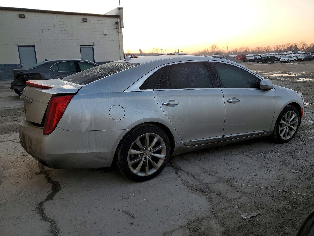 2014 CADILLAC XTS LUXURY COLLECTION photo 3