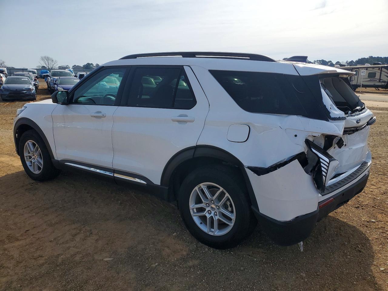 2025 FORD EXPLORER ACTIVE photo 2