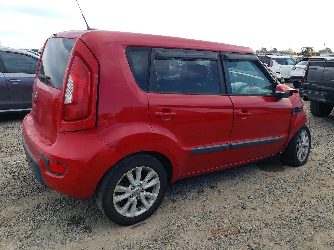 2013 KIA SOUL + photo 5