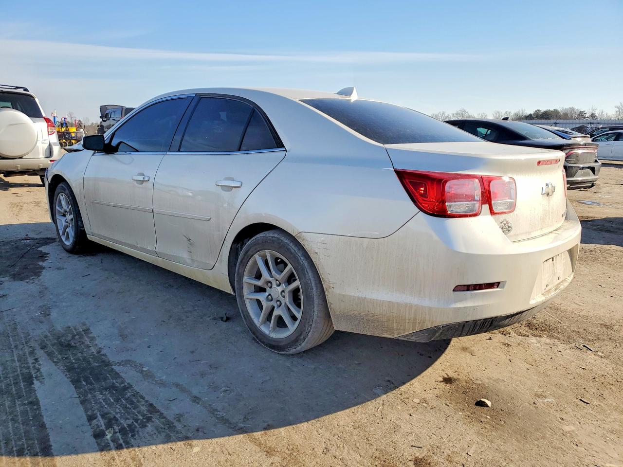 2013 CHEVROLET MALIBU photo 2