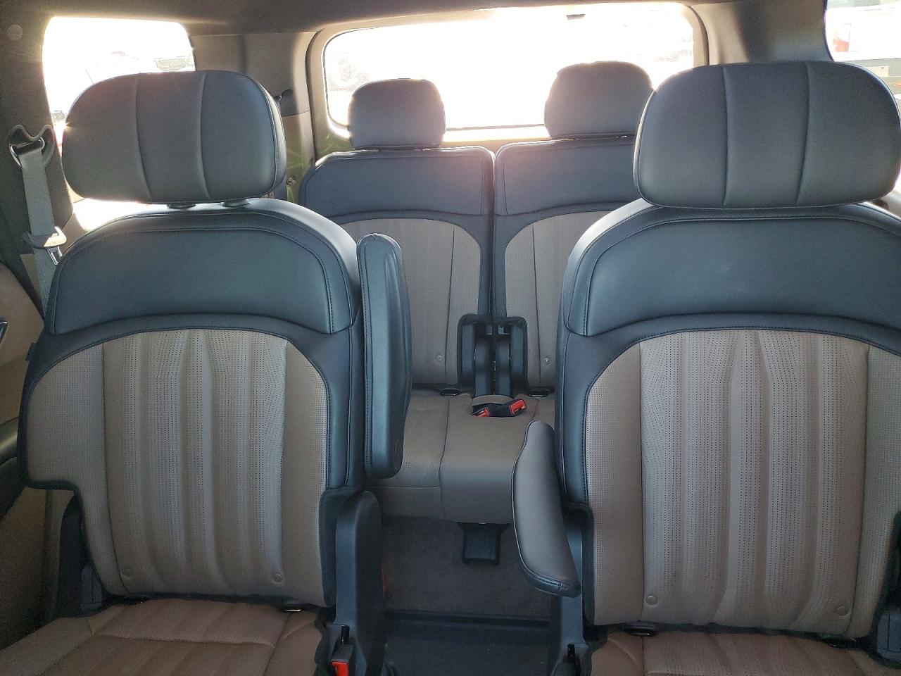 2026 KIA EV9 photo 19