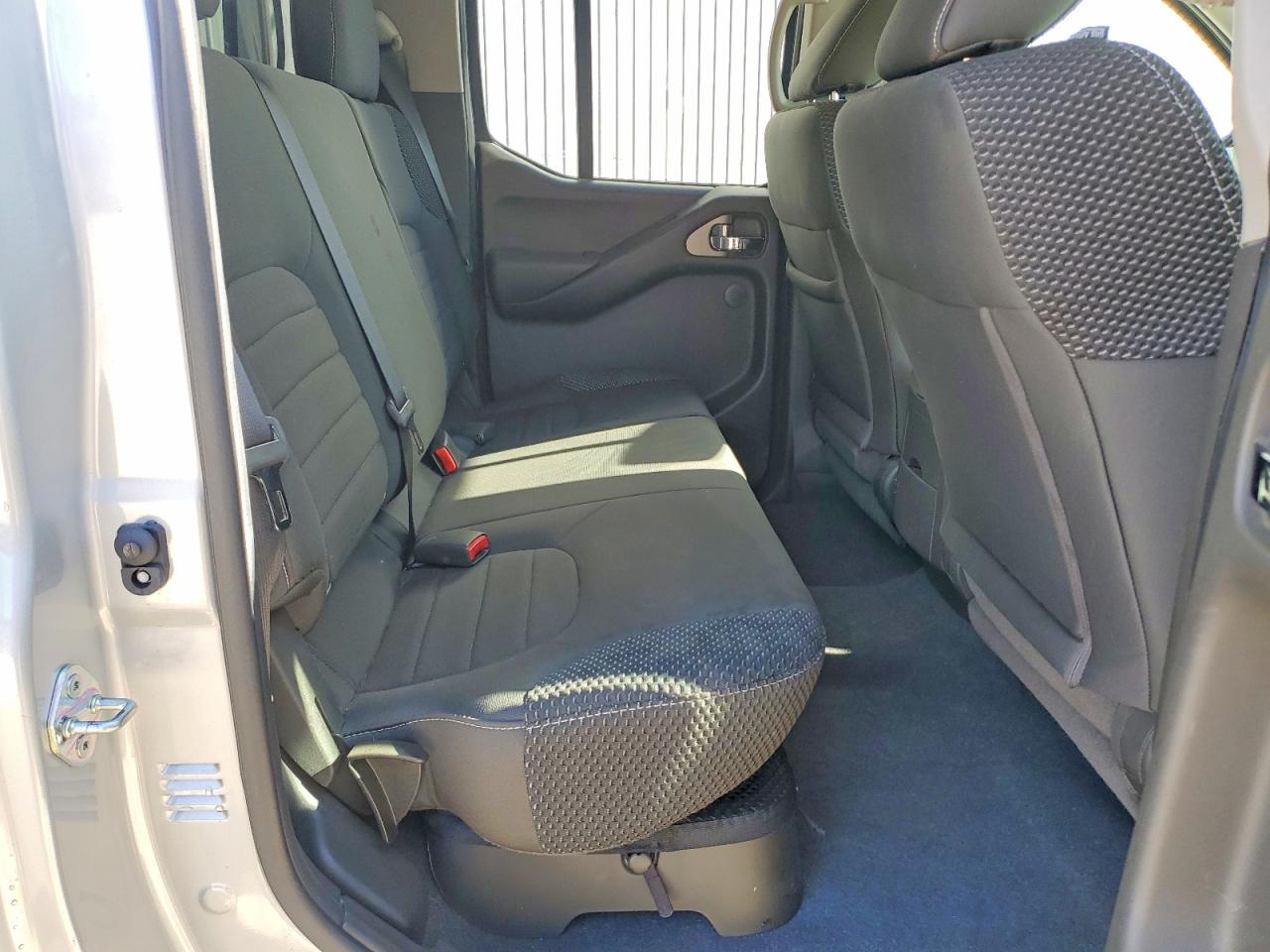 2019 NISSAN FRONTIER PRO-4X photo 19