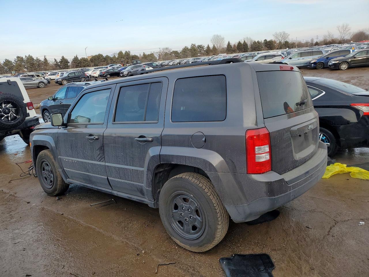 2014 JEEP PATRIOT SPORT photo 3