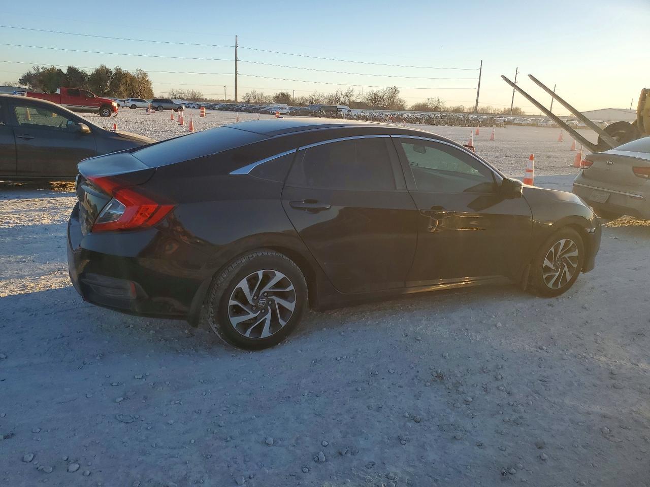 2016 HONDA CIVIC EX photo 3