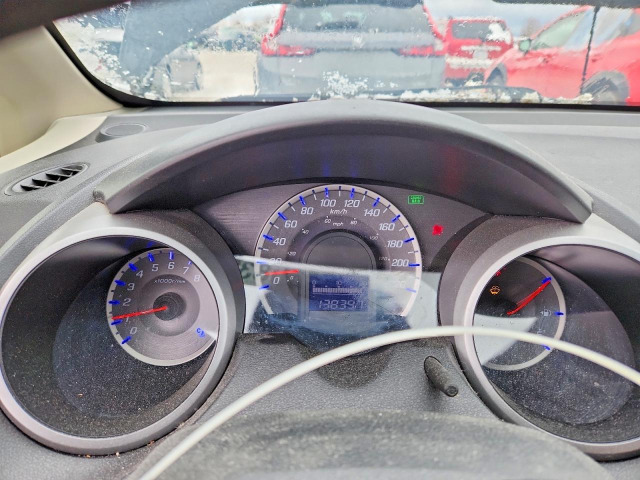 2013 HONDA FIT LX photo 17