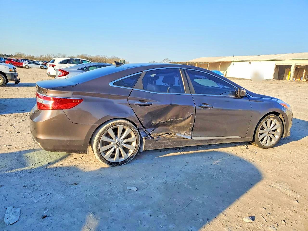 2017 HYUNDAI AZERA LIMITED photo 3